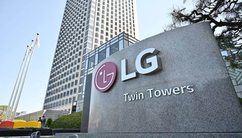 LG Stepping Away from Smartphone Market - featured image news