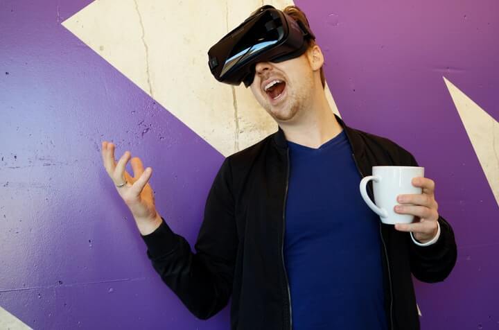 Mixed Reality Coming to Oculus Quest 2